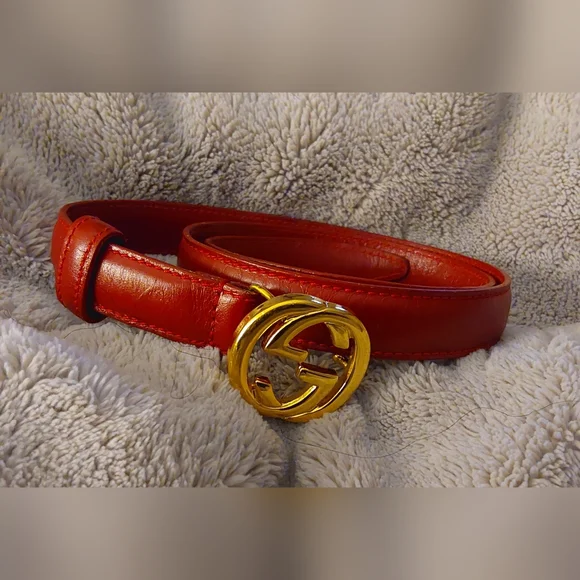 Gucci | Accessories | Gucci Authentic Vintage Red Leather  display picture 1